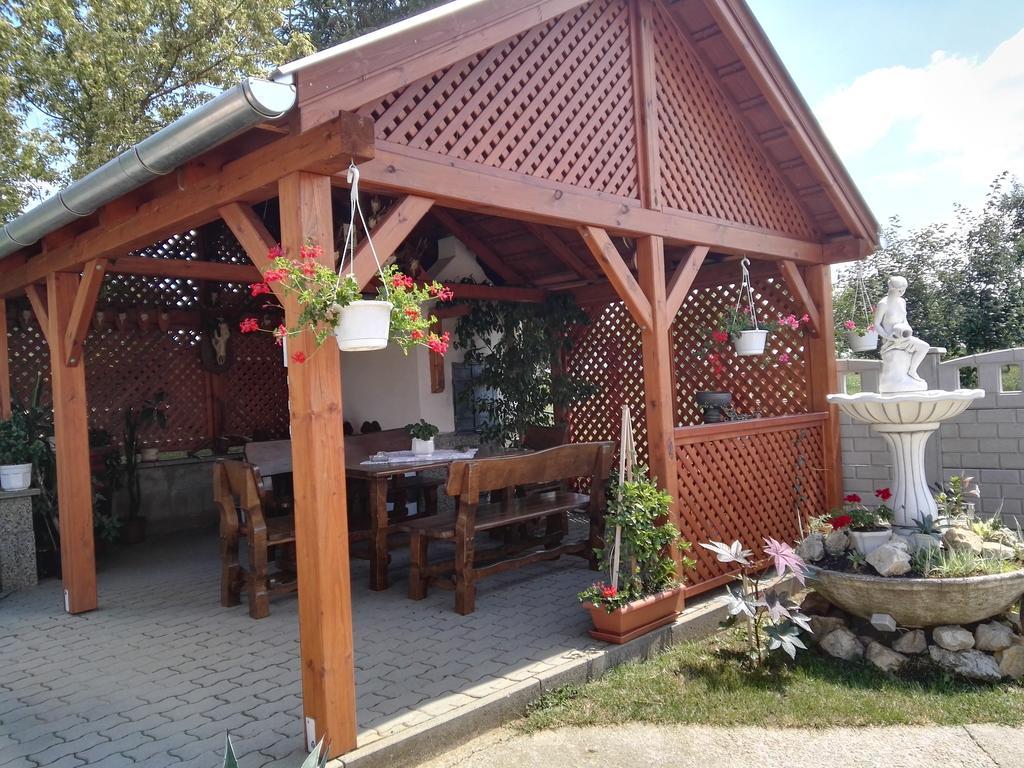 Agávé Apartman Sárvár Exteriér fotografie